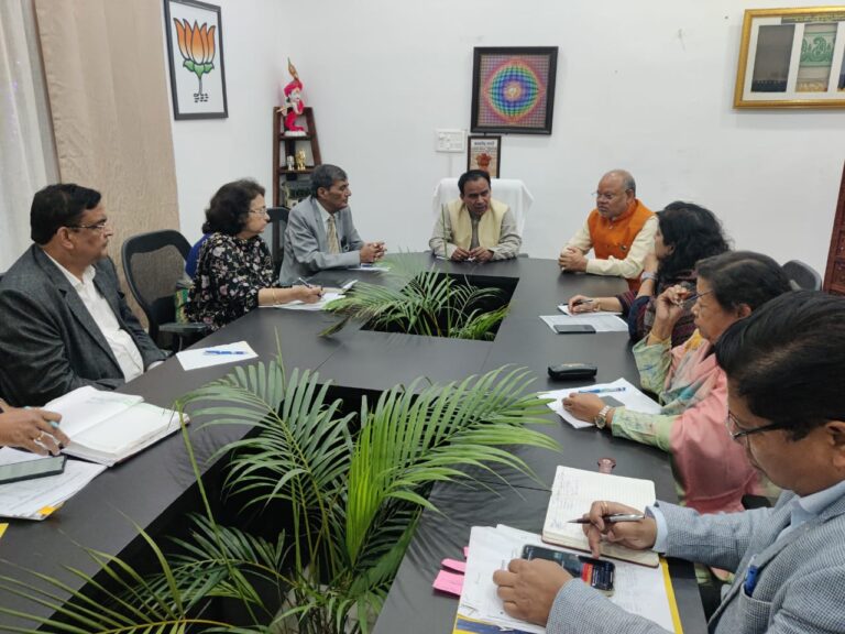 dr dhan singh rawat (2)