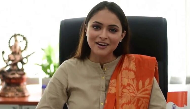 उत्तराखंड कांग्रेस को लोकसभा चुनाव से पहले एक और झटका, चर्चित चेहरा माने जाने वाली नेता अनुकृति गुसाईं ने दिया इस्तीफा I