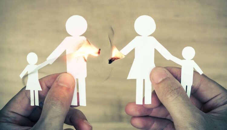 टूटते परिवार को बचाने के लिए उत्तराखंड में बेहद कम प्रयास, काउंसिलिंग से केवल 13 % ही मामले सुलझते है I