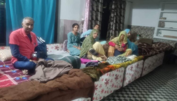 श्री केदारनाथ धाम के कपाट खुलने के 11 दिन के भीतर ही धाम में आस्था का उमड़ा सैलाब, अत्यधिक भीड़ होने के कारण जिला प्रशासन द्वारा श्रद्धालुओं को सुरक्षा और सुव्यवस्थित यात्रा के दृष्टिगत अगस्त्यमुनि व अन्य स्थानों पर रोका जा रहा