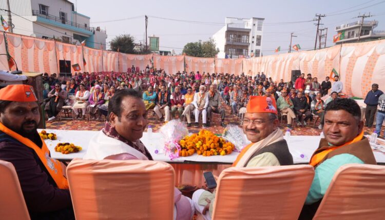 Under the leadership of MLA Vinod Chamoli, BJP campaigned through road-shows and public meetings in Dharampur Assembly.