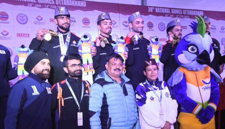 Colorful conclusion of Yogasana competition of 38th National Games, Sports Minister honored the winners