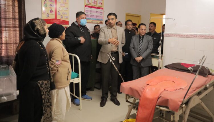 DM Sanvin Basnal inspected the health center in Tyuni and approved many facilities