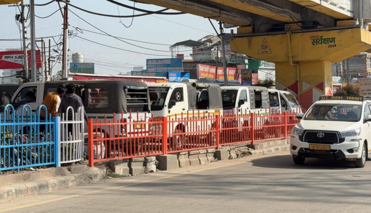 Dehradun Traffic improvement in ISBT area, 4 colored parking and flyover improvement will be dedicated to the public soon