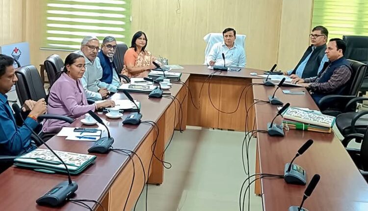 Recommendation of Rs 30 lakh assistance in Journalist Welfare Fund, family of deceased journalist also got support