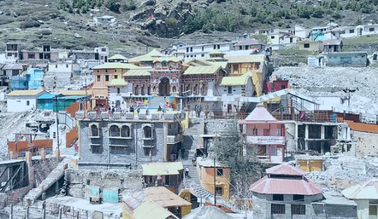 Badrinath Dham looks completely changed, development work is going on at a fast pace under the master plan