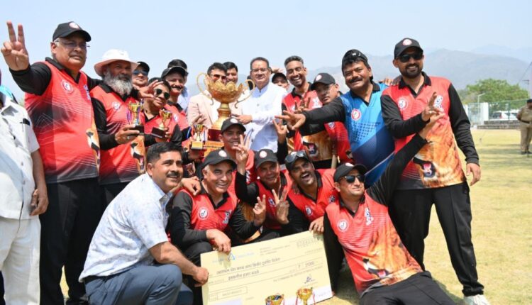Cabinet Minister Ganesh Joshi attended the closing ceremony of the Inter Cricket Tournament