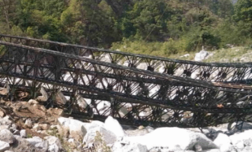 Under-construction valley bridge collapsed in Ratgaon of Tharali, villagers raised questions on the department