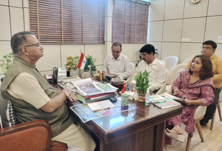 Minister Ganesh Joshi reviewed the department, called 'House of Himalayas' and self-employment schemes a game changer