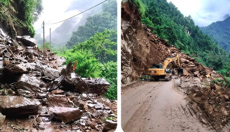 Kedarnath National Highway blocked at two locations due to continuous rain; administration engaged in clearing heavy debris.