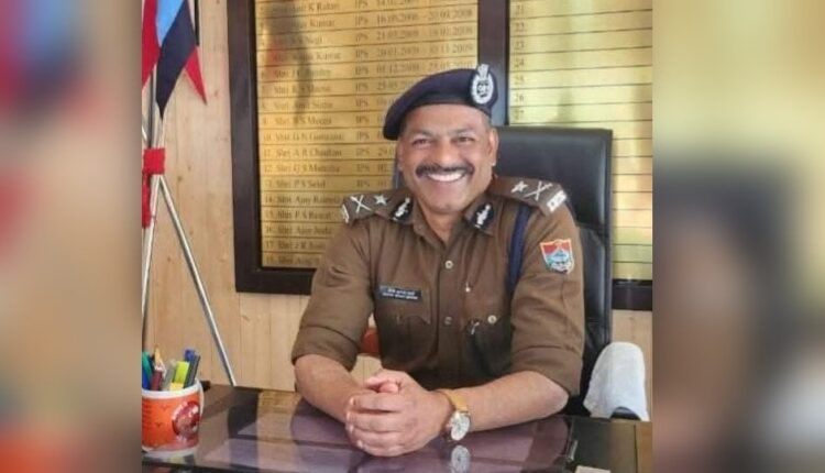 14 Uttarakhand Police officers to receive the Chief Minister's Commendable Service Medal on Independence Day; 154 other police personnel will also be honored.
