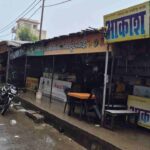 Biharigarh's famous pakodi market has fallen into a sorry state following the construction of the expressway; business has dropped by 70 percent.
