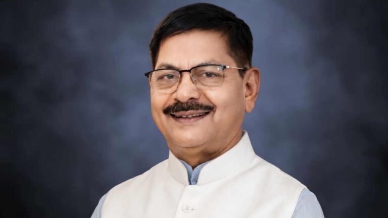 Cyber ​​fraud attempt created by creating fake Facebook profile of BJP leader