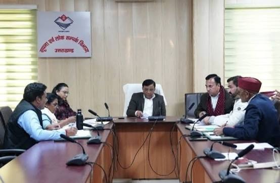 In Uttarakhand, families of deceased journalists will receive financial aid of ₹5 lakh each, and 4 senior journalists will be granted a pension.